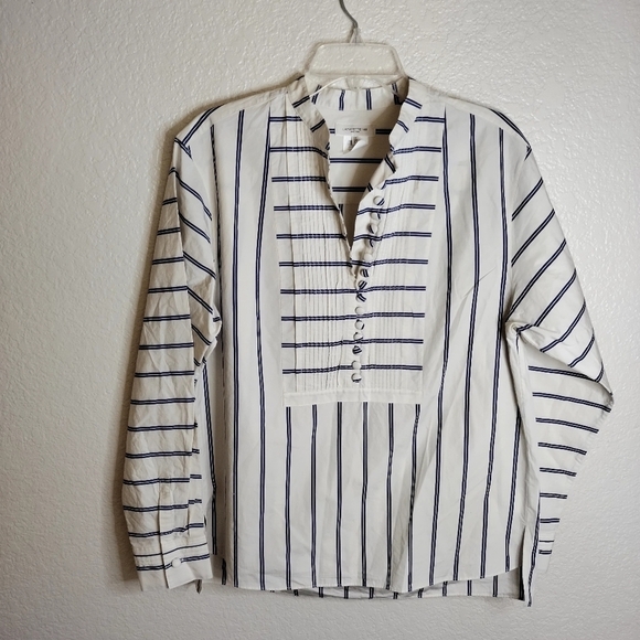 Lafayette 148 New York Striped Pintuck Button-Down Blouse Sz M - Picture 2 of 9
